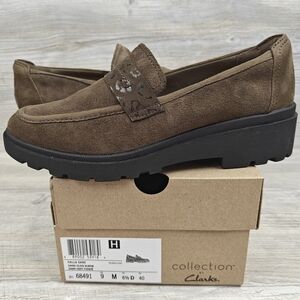 Clarks Women's Calla Ease Loafer Dark Olive Suede Size 9